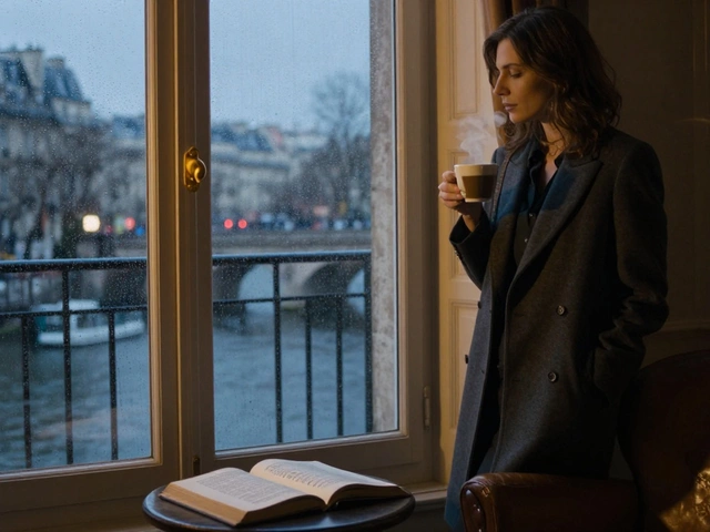 Paris Escort Women Meeting In A Fervent Reign In The Stage Gallery